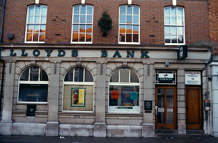 Lloyds bank in 1994