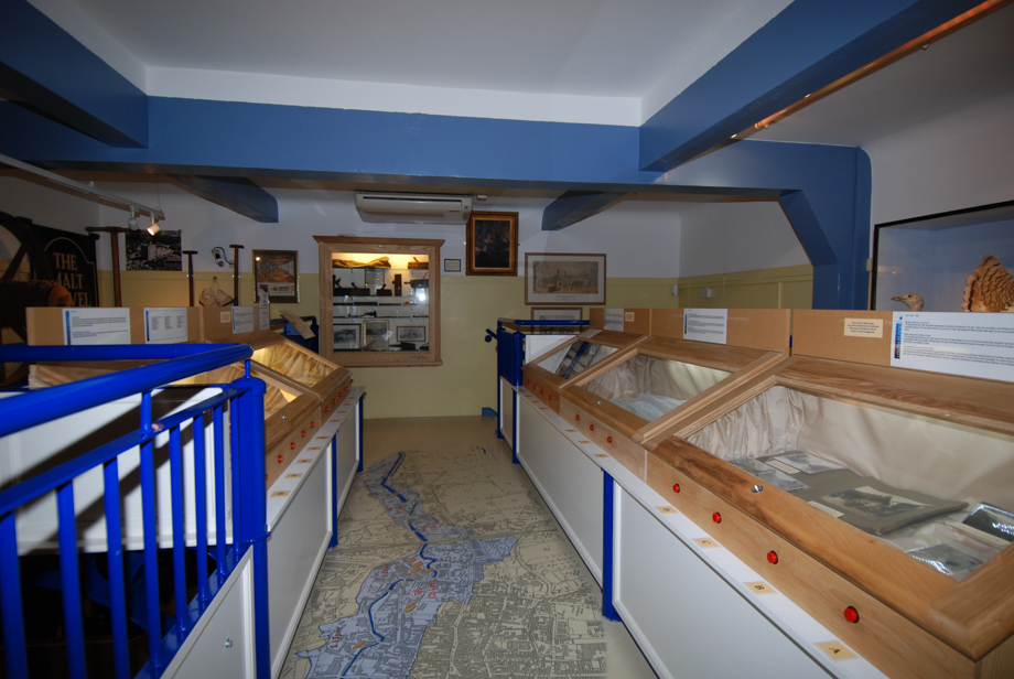 Town Mezzanine Gallery Pictures